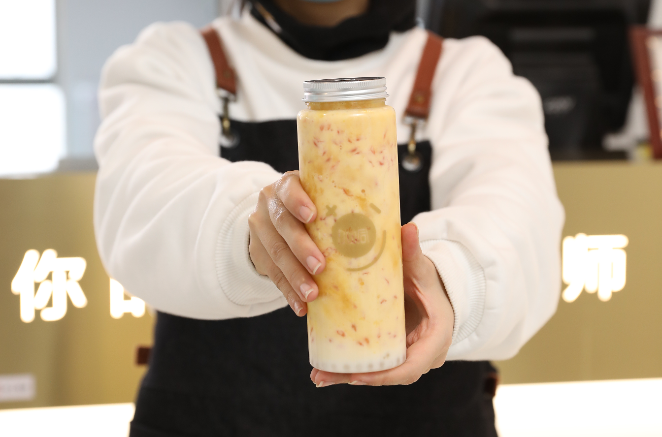 瓦力棋牌茶饮：维护顾客关系是经营一家奶茶店的重要条件